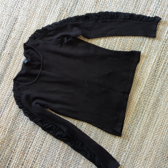Black soft sweater with mesh ruffles/ruching - Picture 1 of 4